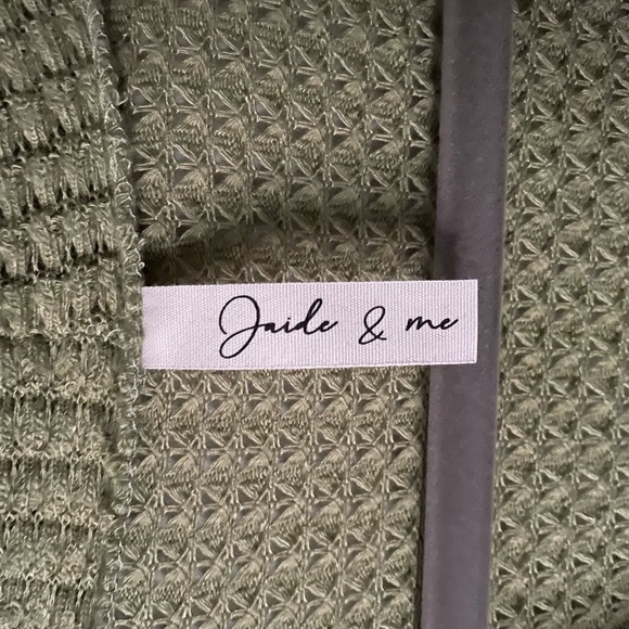Jaide & Me Green Knit Button-Up Cardigan | Size Medium - Picture 3 of 4